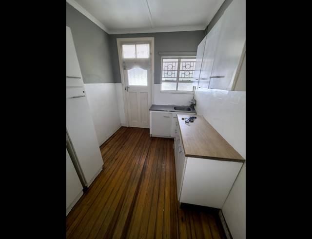 1.5 BEDROOM FLAT FOR SALE IN PELHAM